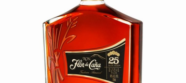 FLOR DE CANA 25 Years