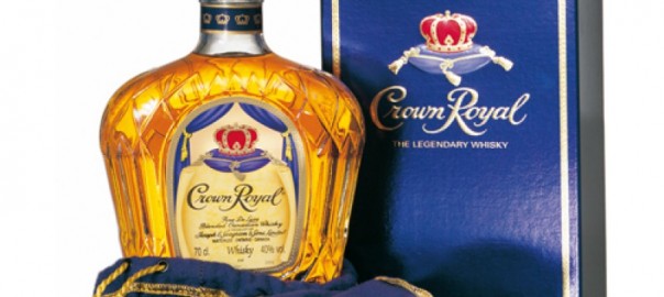 CROWN ROYAL Canadian Whisky